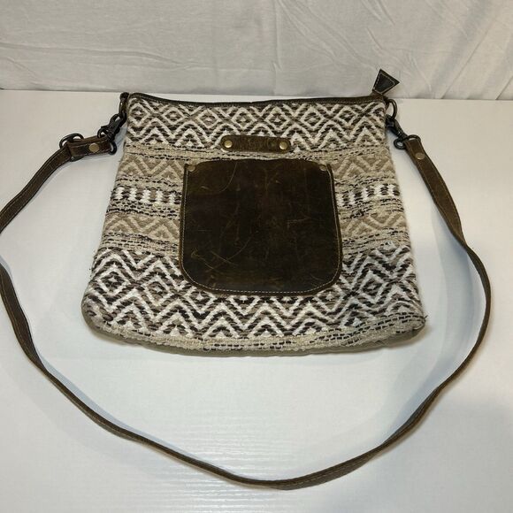 Myra Sand Weaver Upcycled Rug Canvas Leather Crossbody Bag Boho Southwest - Picture 1 of 10